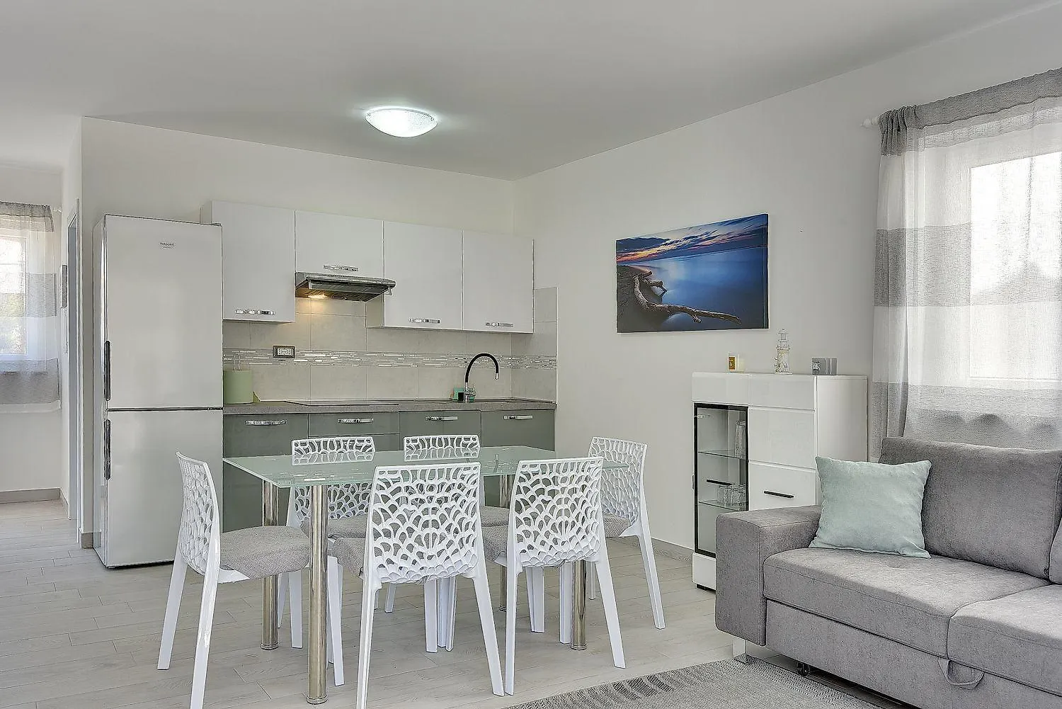 Holiday home 500 Meter Zum Strand Mit Privatpool, Meerblick, Klima, Wlan Liznjan