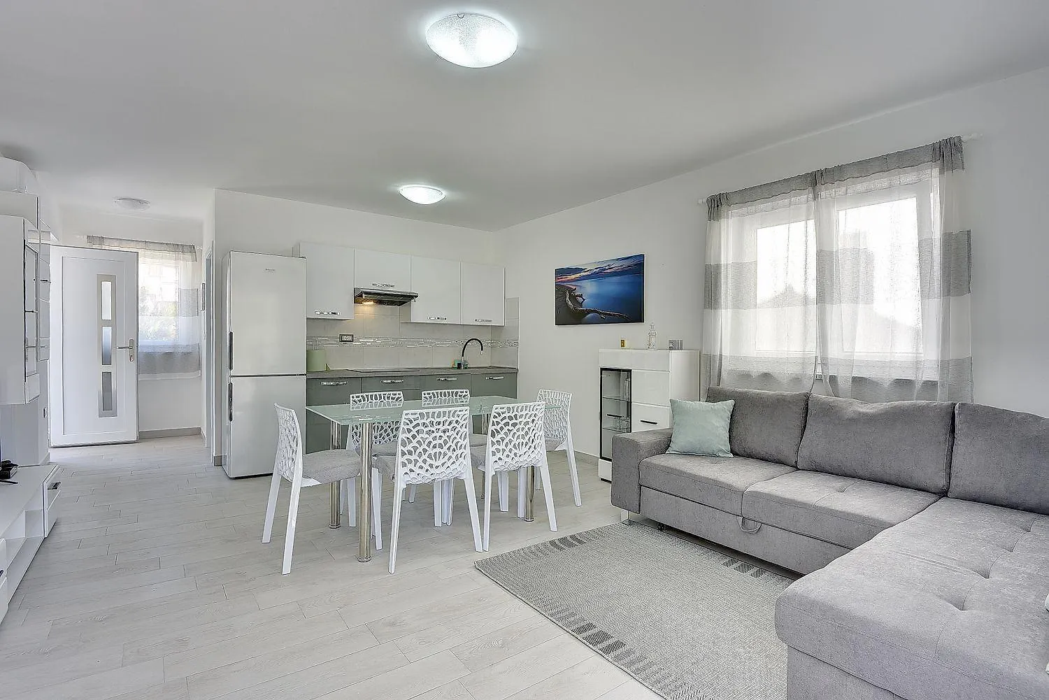 Holiday home 500 Meter Zum Strand Mit Privatpool, Meerblick, Klima, Wlan Liznjan