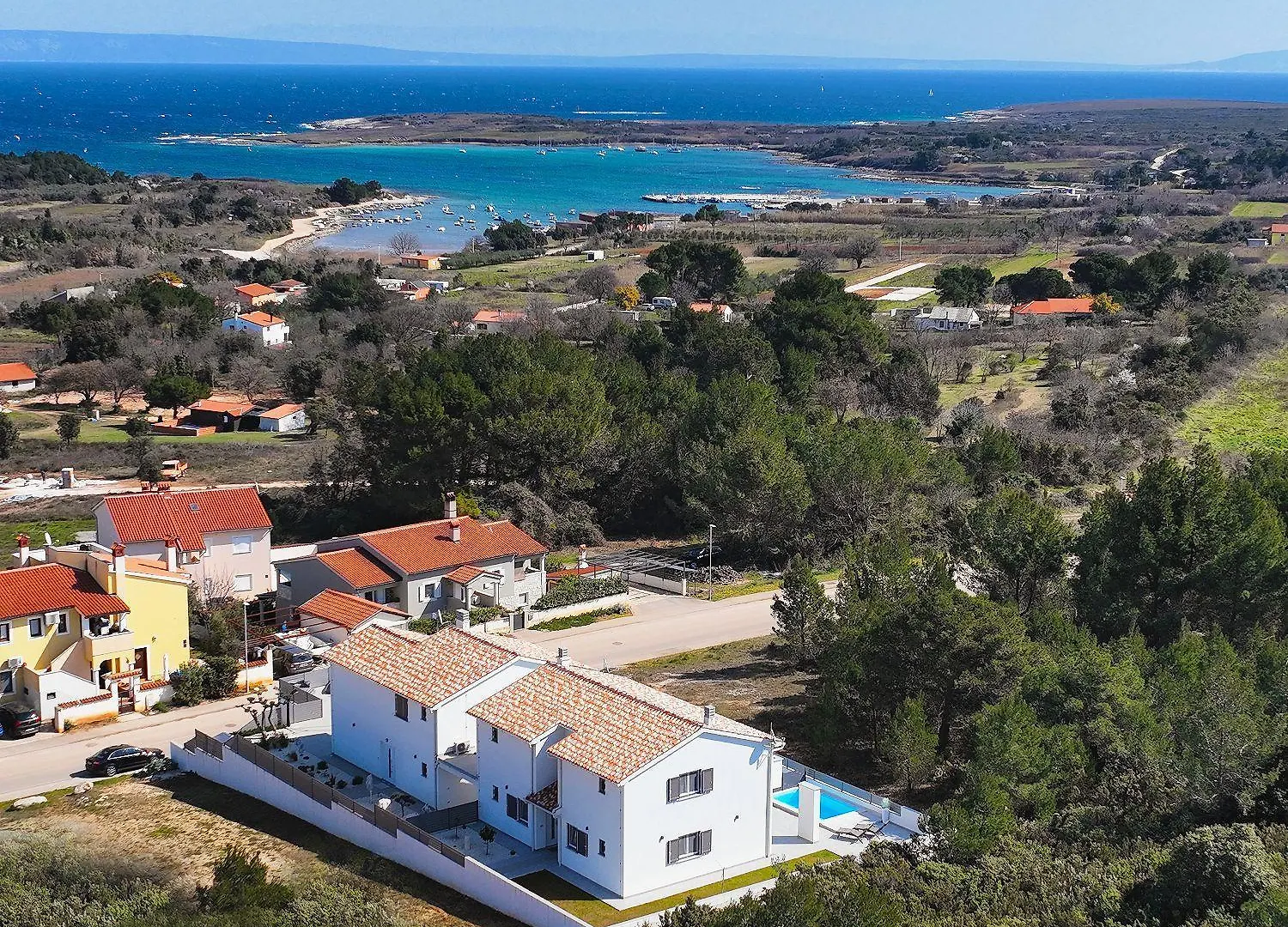 Holiday home 500 Meter Zum Strand Mit Privatpool, Meerblick, Klima, Wlan Liznjan