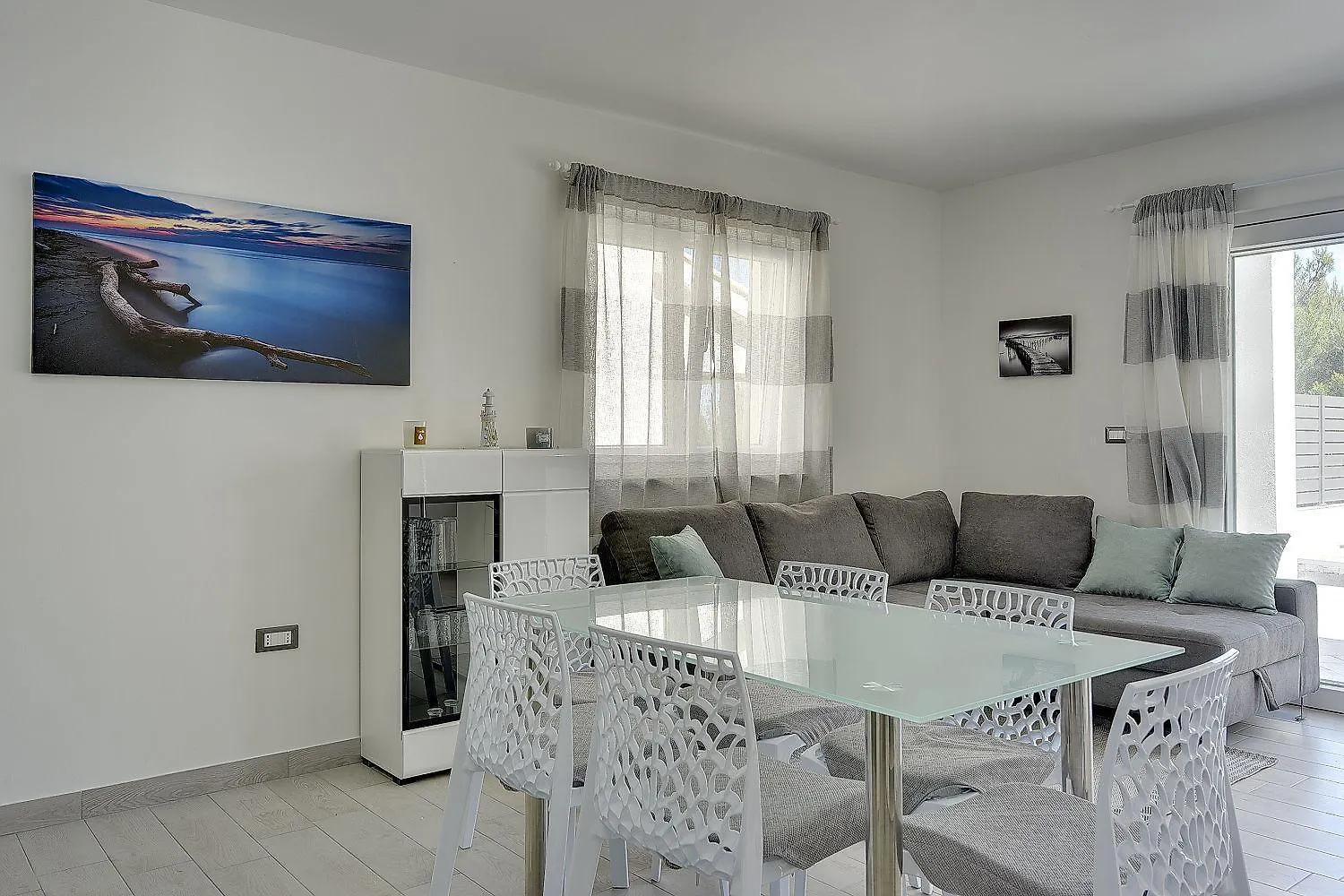 500 Meter Zum Strand Mit Privatpool, Meerblick, Klima, Wlan Liznjan Holiday home